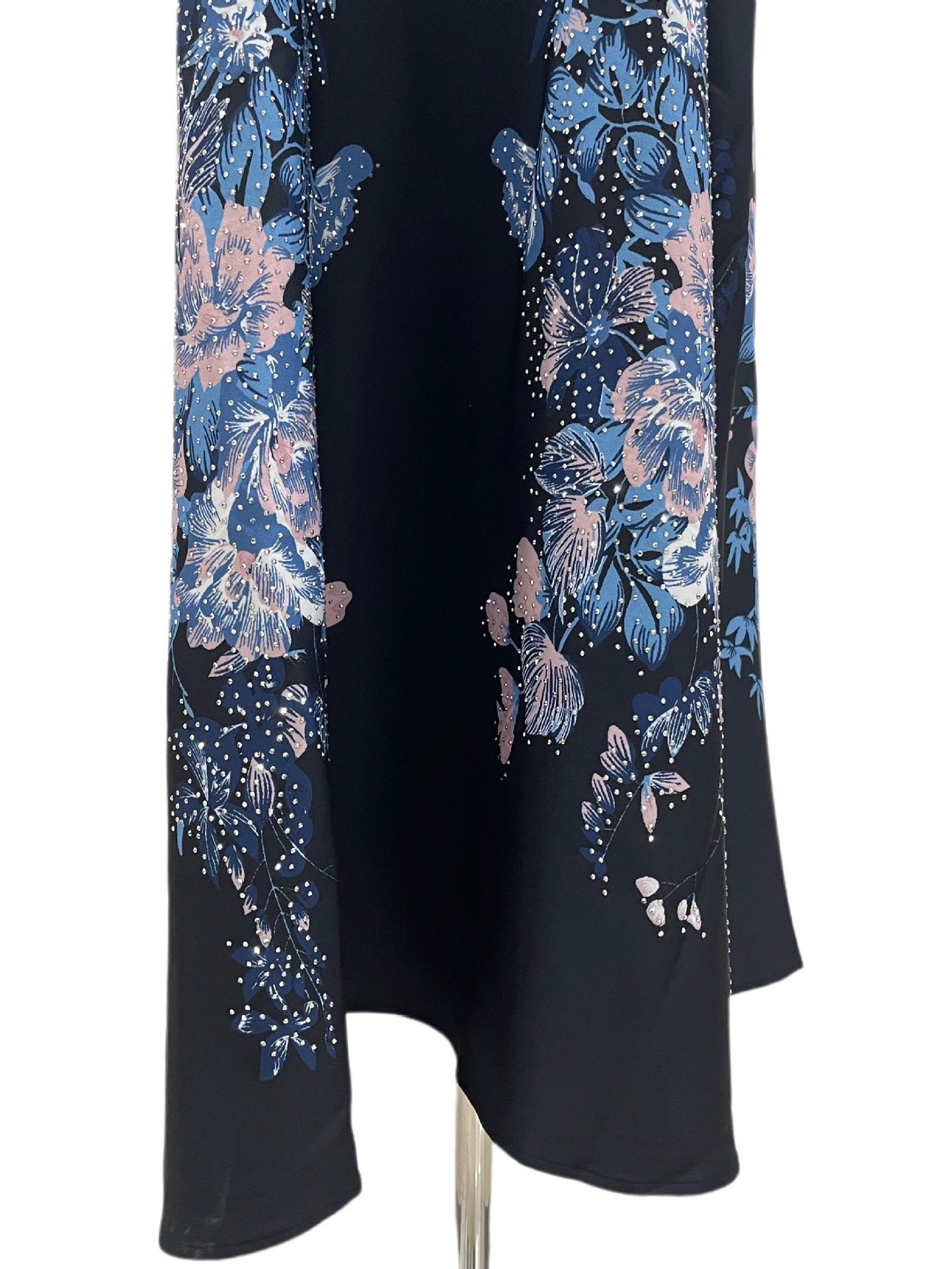 Middle East Ins European and American Muslim Cross-Border Women's Robe Dubai Printed Beaded Women's Dress Elegant Burqa - Image 5
