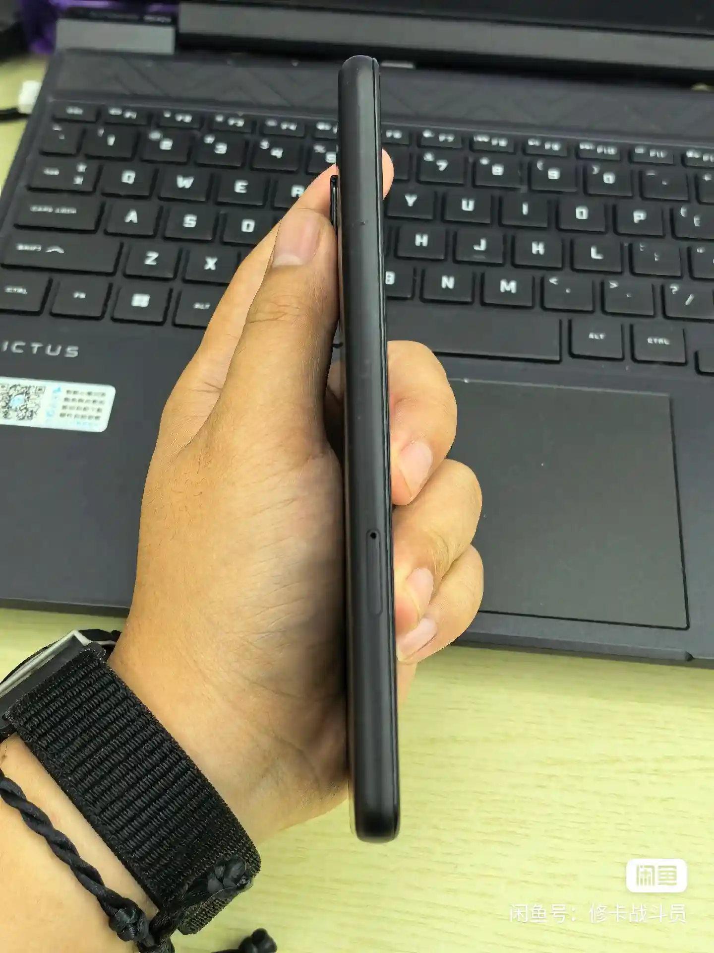 Used Google Pixel 4a 5G – 128GB/6GB RAM – 5G, 6.2" FHD+ OLED 60Hz Display - Image 3