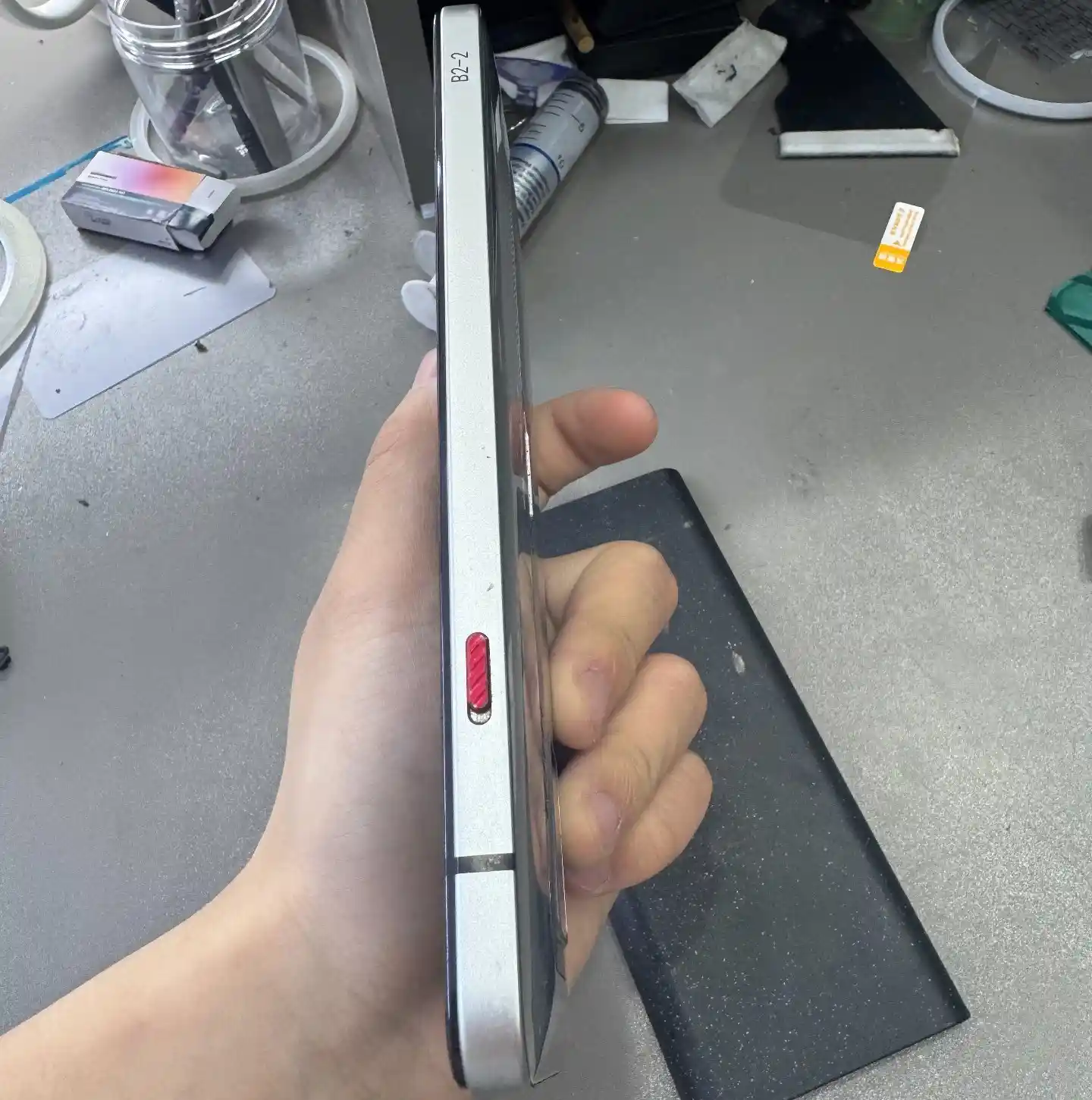 Used Nubia RedMagic 7S Pro – 256GB/12GB RAM – 5G, 6.8" FHD+ 120Hz AMOLED Display - Image 4