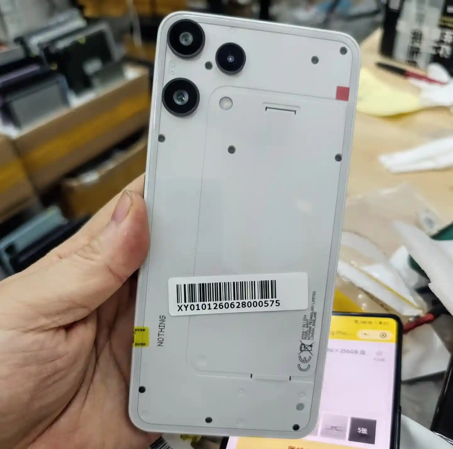 Brand New Nothing Phone (3a) Lite – 128/256GB/8GB RAM – 5G, 6.77" FHD+ 120Hz AMOLED Display with Glyph Light