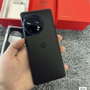 Used OnePlus 11 – 256GB/16GB RAM – 5G, 6.7" QHD+ 120Hz LTPO AMOLED Display