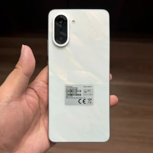 Brand New OnePlus Nord CE 5 – 256GB/8GB RAM – 5G, 6.77" 120Hz AMOLED Display