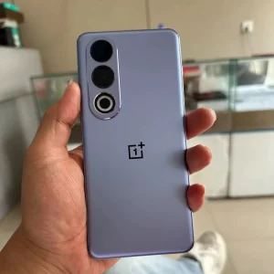 Used OnePlus Ace 3V – 256GB/12GB RAM – 5G, 6.74" 1.5K 120Hz AMOLED Display