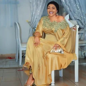 African Women's Rhinestone Lace Robe Dress – Luxurious Round Neck Long Sleeve Maxi Gown with Gold Accents