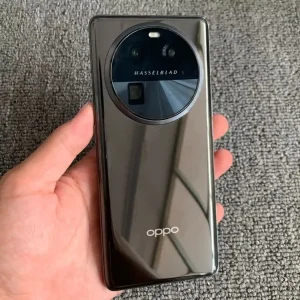 OPPO Find X6, Used – 256GB/12GB RAM – 5G, 6.74" 120Hz AMOLED Display