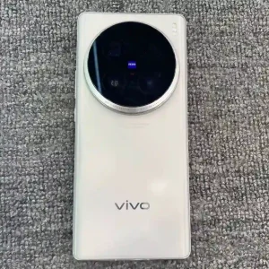 Used vivo X100 Ultra – 256GB/12GB RAM – 5G, 6.78" 2K 120Hz AMOLED Display