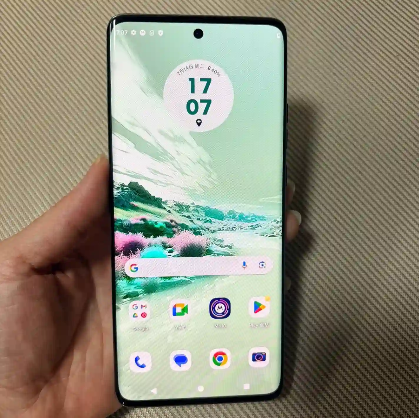 Motorola Edge 40 Neo, Used – 256GB/12GB RAM – 5G, 6.55" 144Hz pOLED Display - Image 2