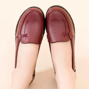 1989 Women's Genuine Leather Mother Shoes – Soft-Sole Comfortable Slip-On Flats for Middle-Aged & Elderly (Spring/Autumn)