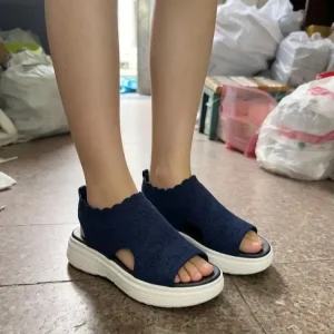 20260423 Plus-Size Flyknit Platform Beach Sandals – Comfortable Sporty Sandals for Summer 2026