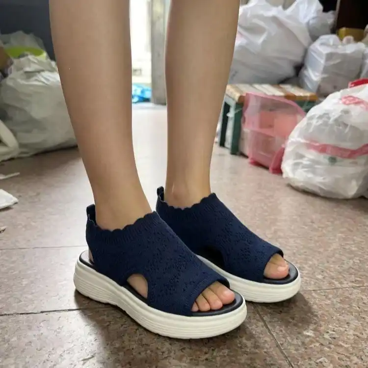20260423 Plus-Size Flyknit Platform Beach Sandals – Comfortable Sporty Sandals for Summer 2026